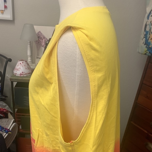 LULULEMON Yoga Run Color Fade Party Animal Tank Special Edition Size M-L - Picture 5 of 10